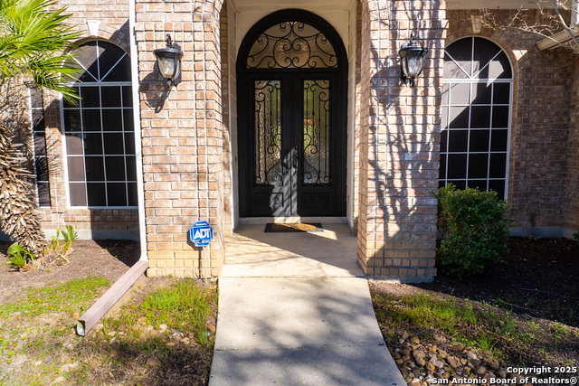 8610 Classic Oaks Property Photo 2