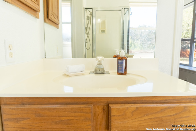 8610 Classic Oaks Property Photo 19