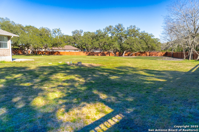 8610 Classic Oaks Property Photo 36