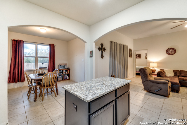 304 Amaryllis Property Photo 9