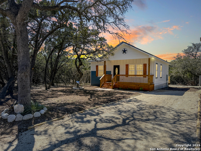 660 Skyline Dr Property Photo 1