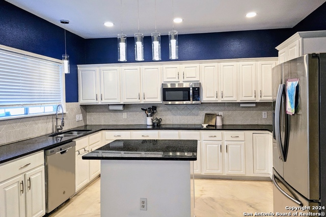 21118 Carmel Property Photo