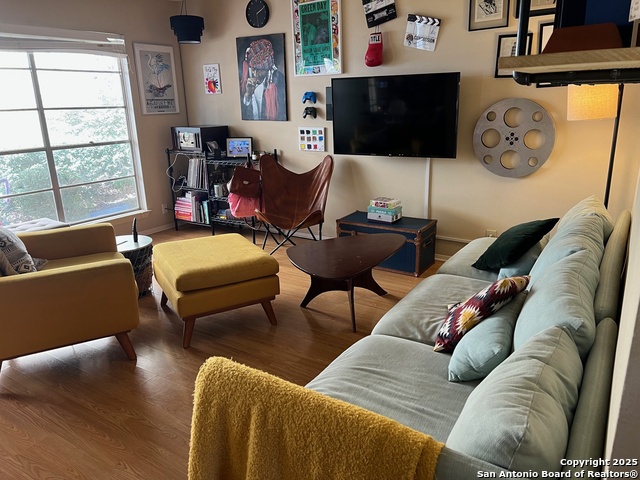 624 N Main Property Photo