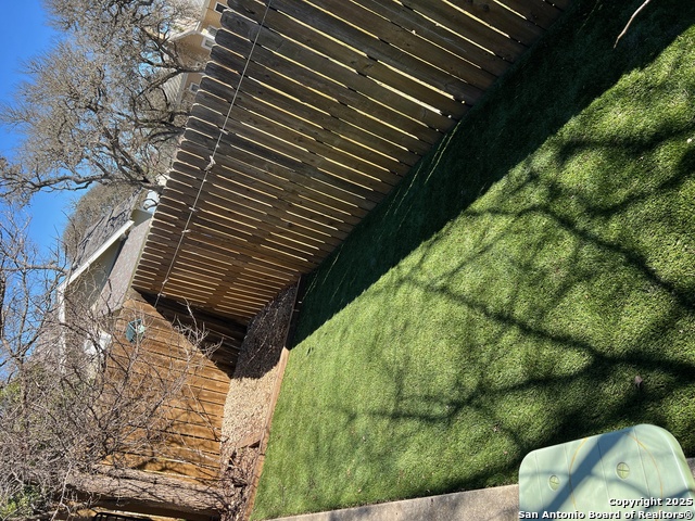 624 N Main Property Photo 11