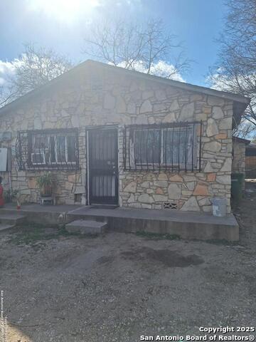 5415 Quintard Property Photo 1