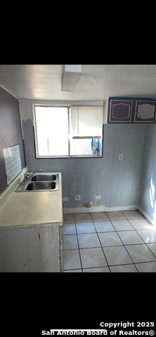 5415 Quintard Property Photo 11