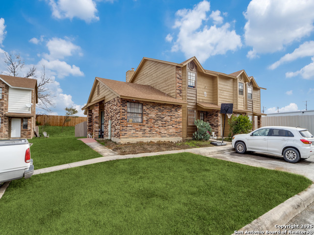10530 Starcrest Property Photo 14