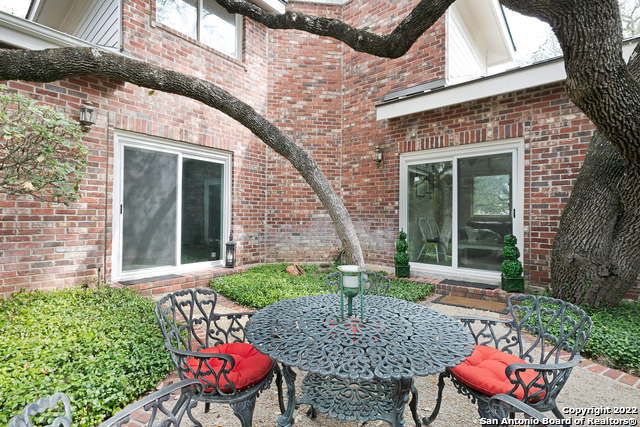 1 Villa Bonita Property Photo 6