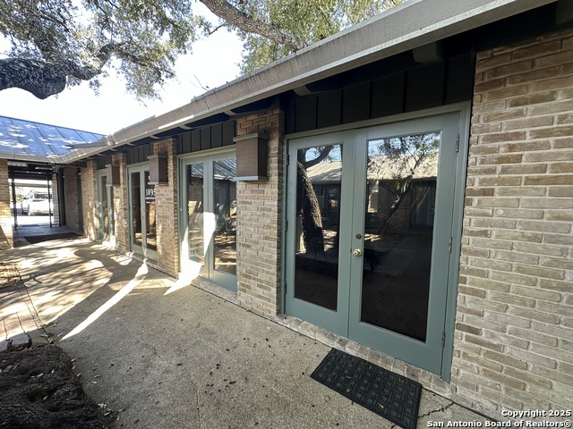8151 Broadway Property Photo 9