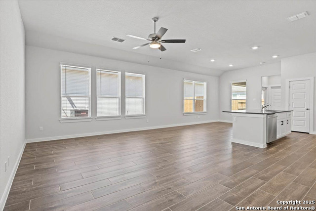 708 Willowbrook Ave Property Photo