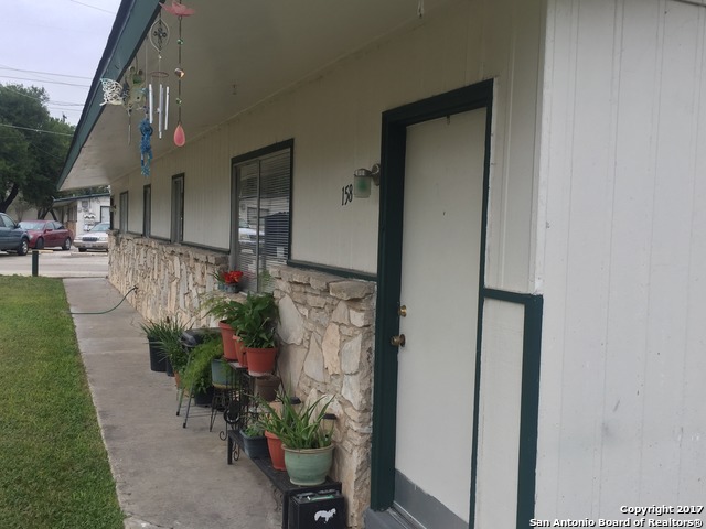 144 W Villaret Blvd Property Photo