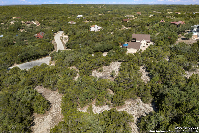 1012 Parton Rd Property Photo 10