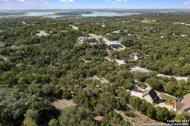 1012 Parton Rd Property Photo 14