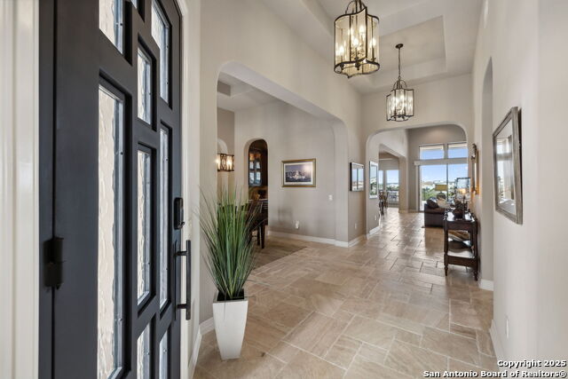 6831 Bella Colina Property Photo
