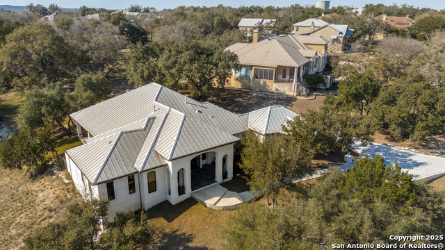 400 Menger Springs Property Photo