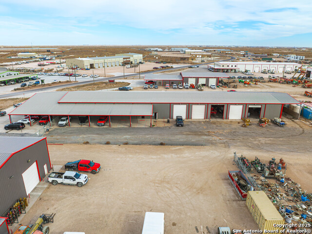 12401 County Road 100 Property Photo 4