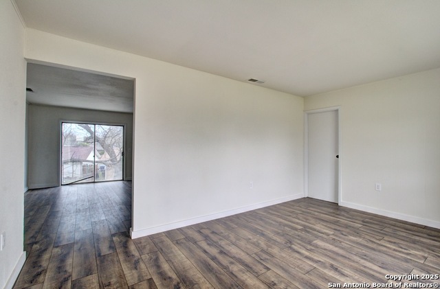 4566 Los Ranchitos St Property Photo 3