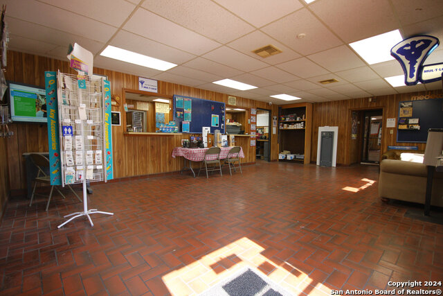 3723 West Ave Property Photo 7