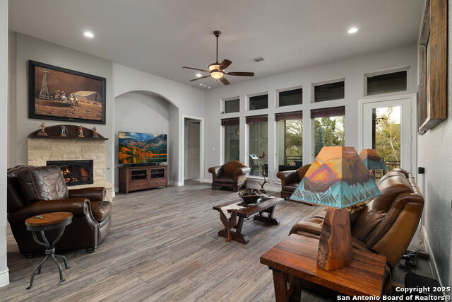1207 Acquedotto Property Photo 23