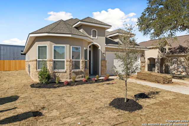 612 Carriage House Property Photo