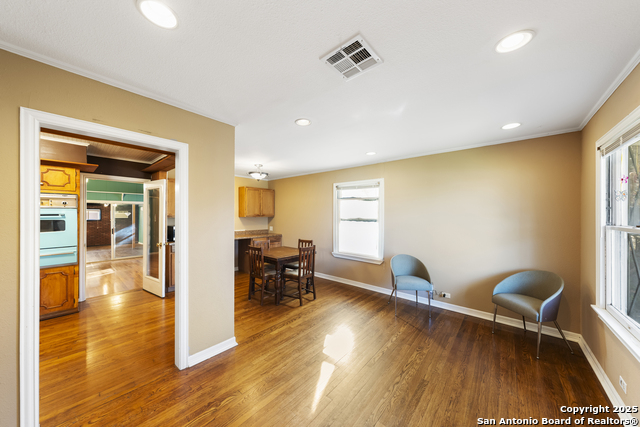 138 Riverdale Drive Property Photo 4