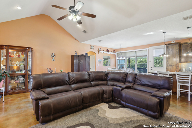 1555 Desiree Property Photo 8