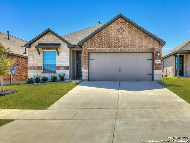 9342 Crestway Property Photo