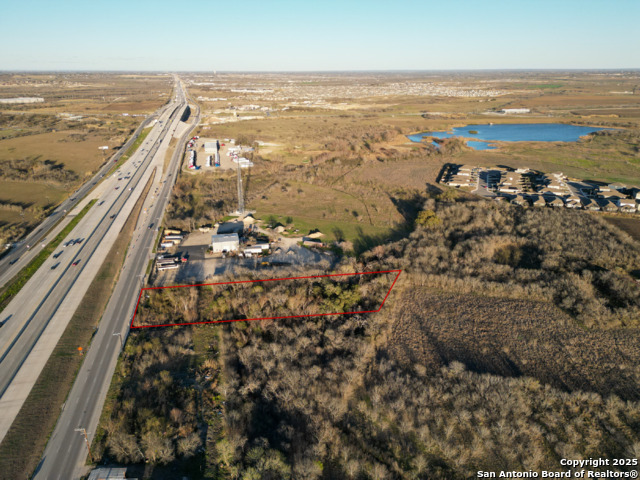 9422 Interstate 10 Property Photo 4