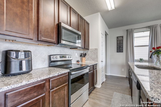 10537 Green Lake Property Photo 13