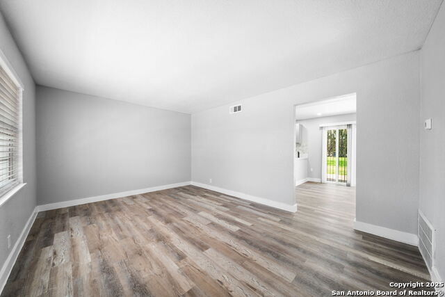 943 North Property Photo 5