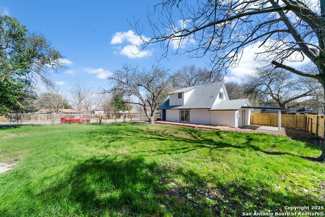 943 North Property Photo 26