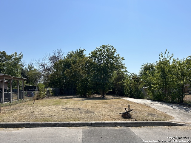 405 Harper St Property Photo 1