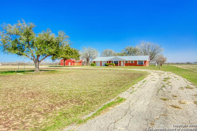 12157 Fm 775 Property Photo 2
