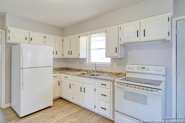 12157 Fm 775 Property Photo 14