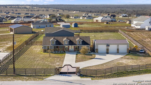 205 Country View Ln. Property Photo 1