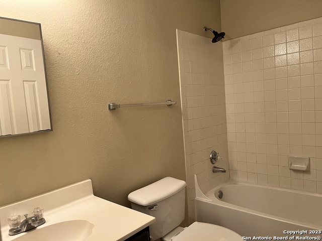 8843 Charter Pt Property Photo 18