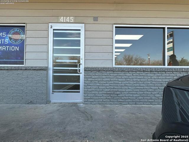 4145 Pleasanton Rd Property Photo 1