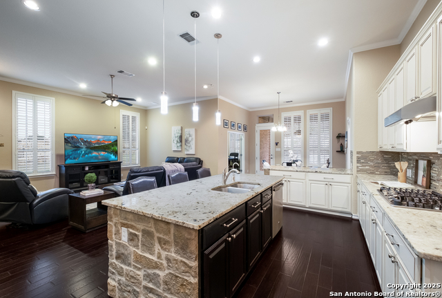 25646 Lakota Winter Property Photo 4