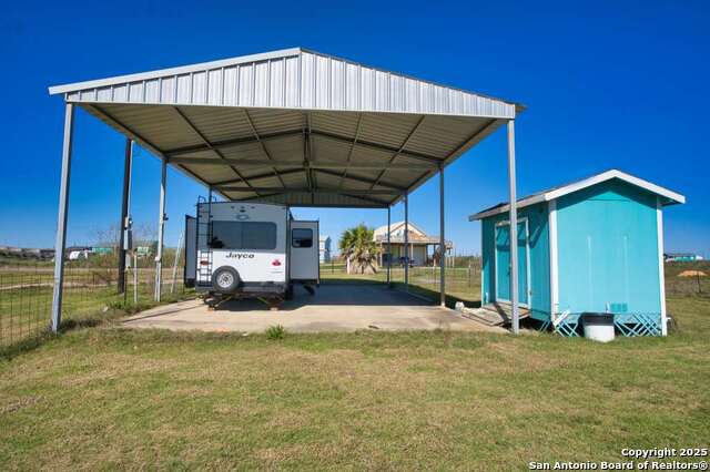 171 Flamingo St. Property Photo 3