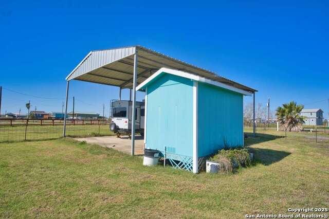 171 Flamingo St. Property Photo 6