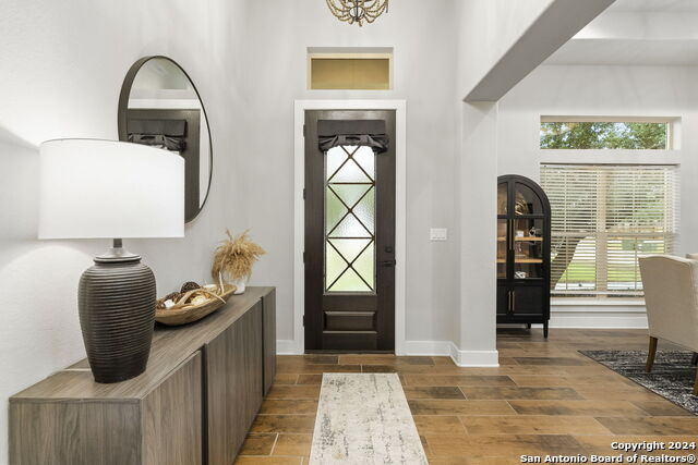 1241 Paladin Trl Property Photo 7