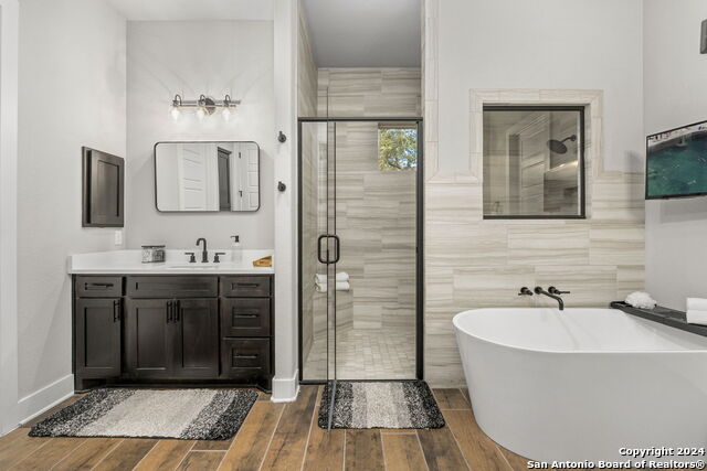 1241 Paladin Trl Property Photo 22