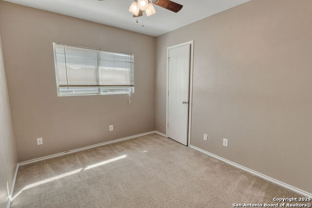 25134 Longbranch Run Property Photo 8