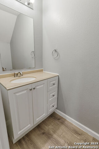 25134 Longbranch Run Property Photo 13