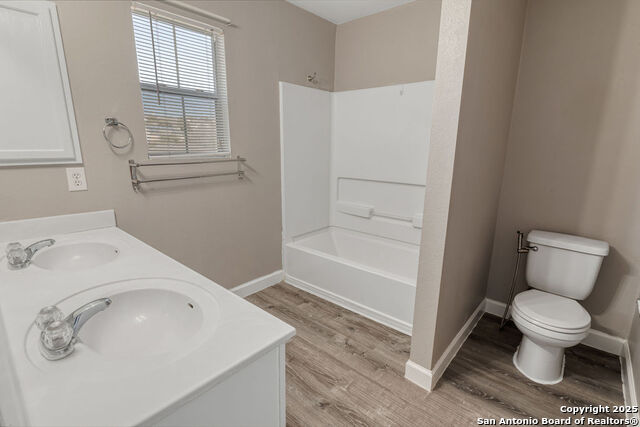 25134 Longbranch Run Property Photo 17