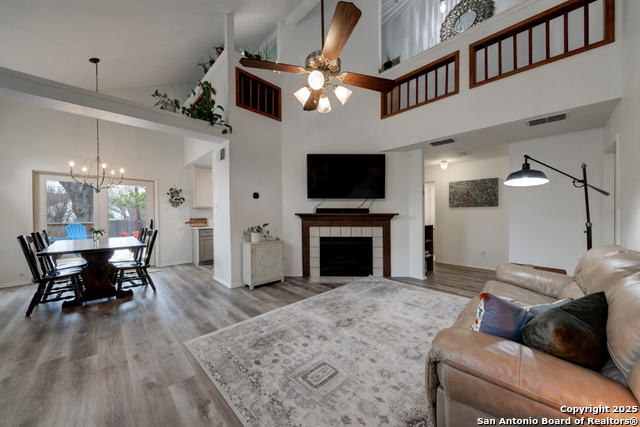 9135 Jean Verte Property Photo 7