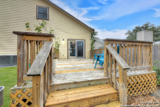 9135 Jean Verte Property Photo 25