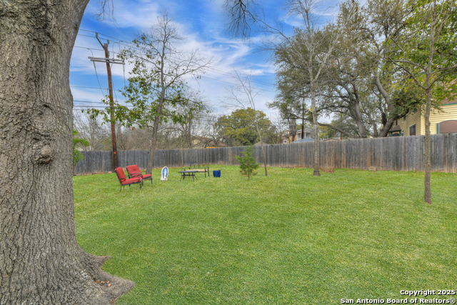 9135 Jean Verte Property Photo 26