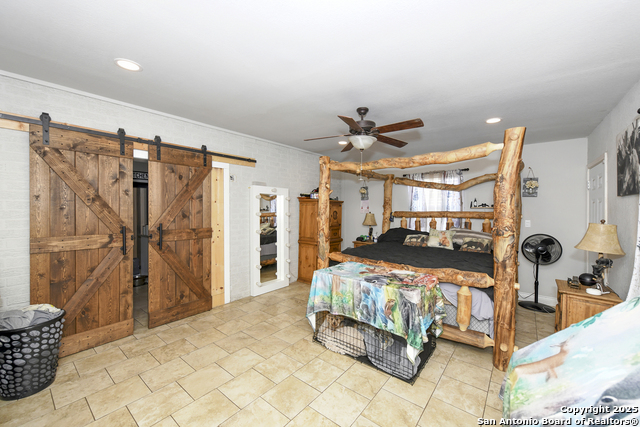 211 E Vado Pl Property Photo 11
