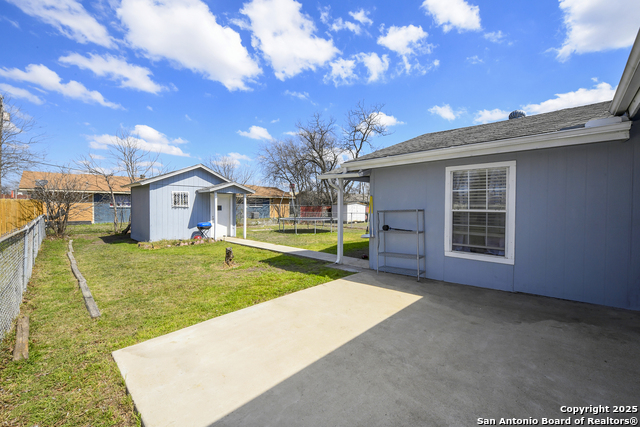 211 E Vado Pl Property Photo 24